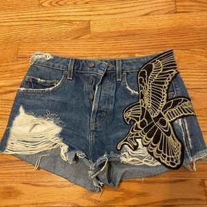 carmar LF shorts with detailing